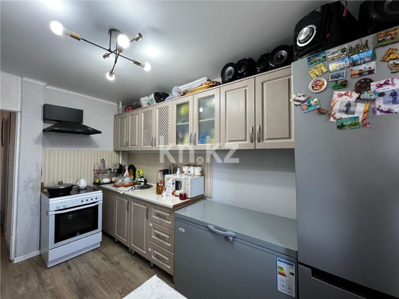 Продажа 3-комнатной квартиры, 64 м² - Продажа трехкомнатных квартир в Майкудуке Караганды - страница 10 фото 7 из 14