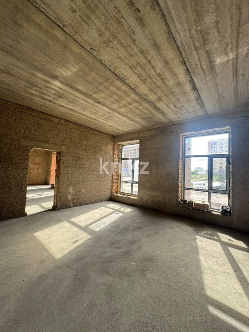 Продажа помещения, 94 м² - Продажа офисных и торговых помещений в Павлодаре фото 2 из 4