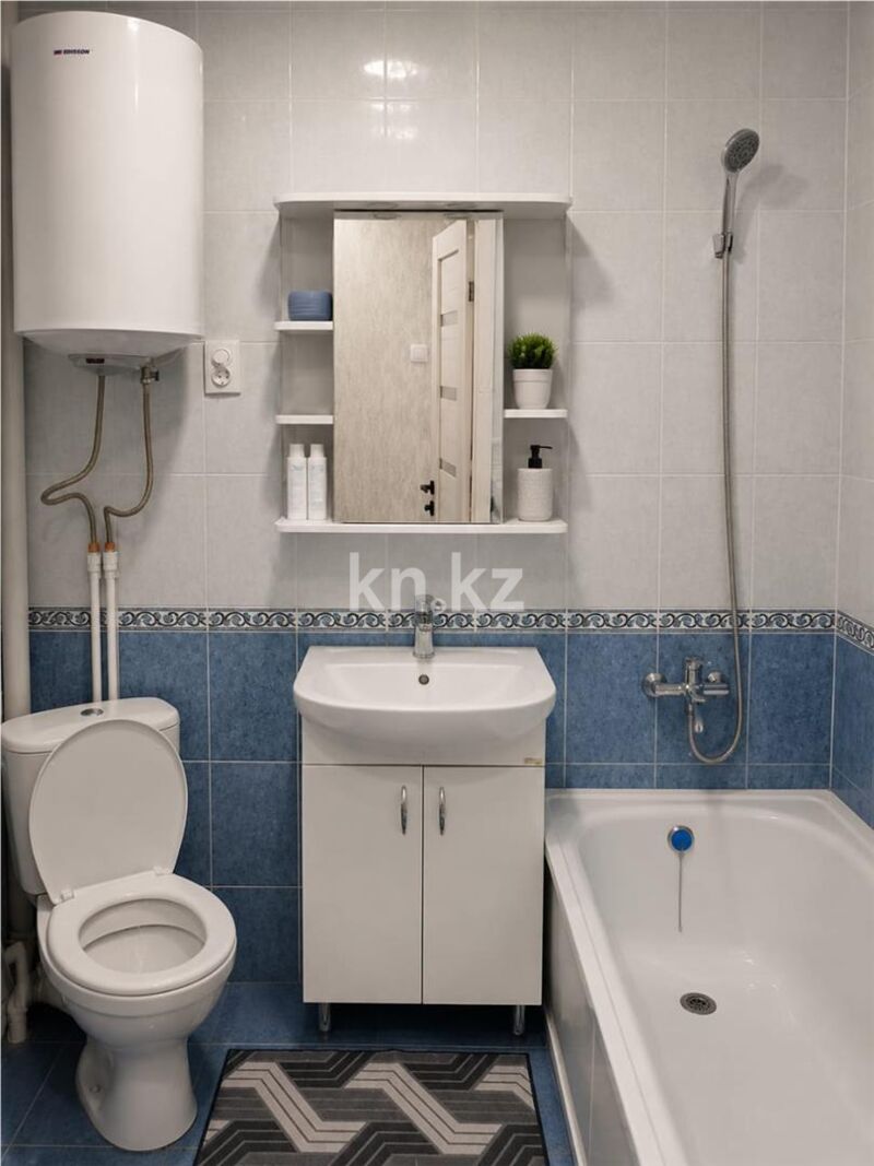 Продажа 2-комнатной квартиры, 41 м² - Продажа двухкомнатных квартир в Майкудуке Караганды - страница 16 фото 11 из 12
