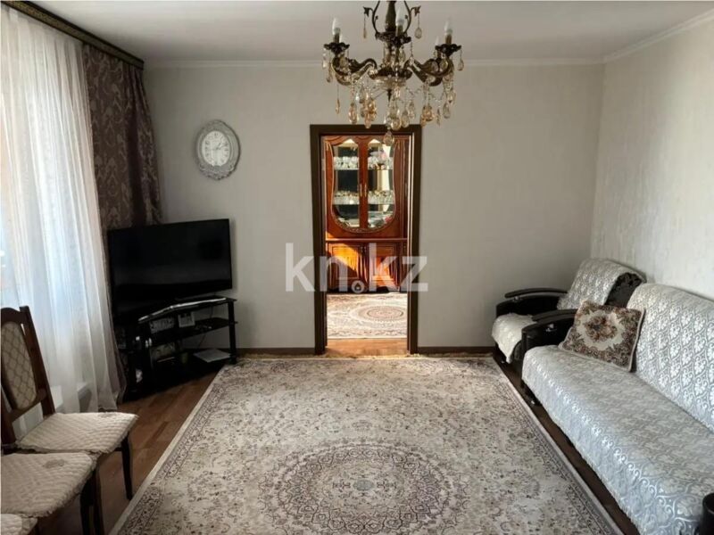 Продажа 4-комнатной квартиры, 78 м² - Продажа четырехкомнатных квартир в Караганде - страница 2 фото 3 из 19