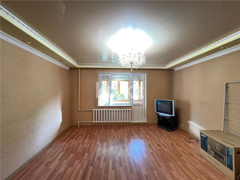 Продажа 4-комнатной квартиры, 77 м² - Продажа четырехкомнатных квартир в панельном доме в Караганде - страница 5 фото 1 из 20