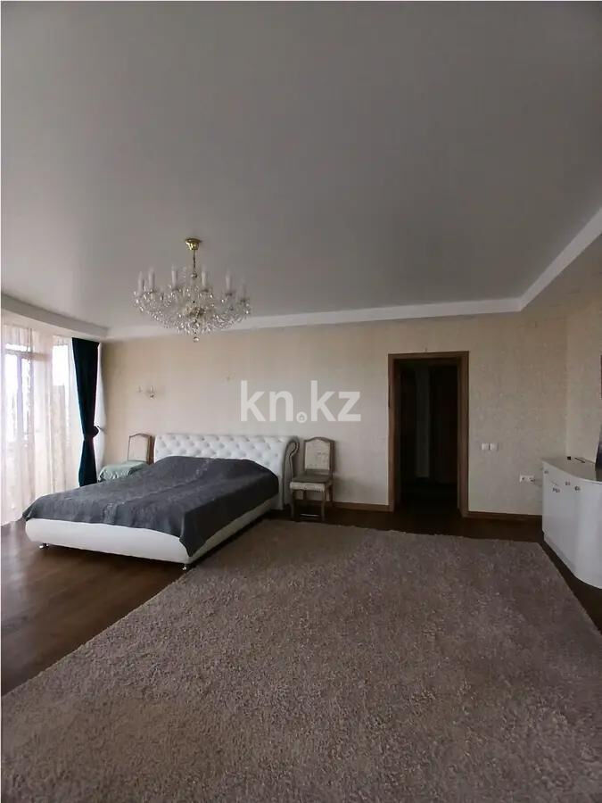 Продажа 4-комнатной квартиры, 112 м² - Продажа квартир в блочном доме в Караганде - страница 2 фото 2 из 8