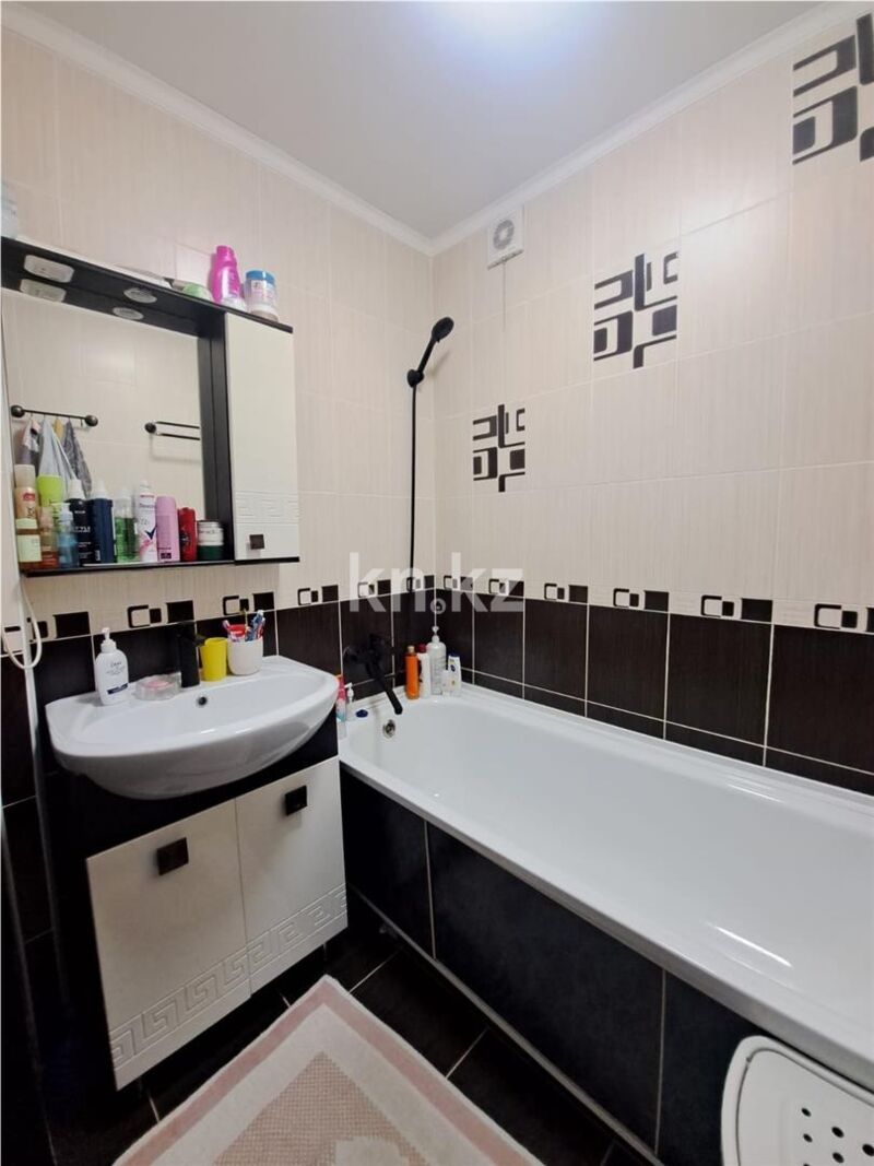 Продажа 2-комнатной квартиры, 47 м² - Продажа двухкомнатных квартир в Майкудуке Караганды - страница 12 фото 8 из 11