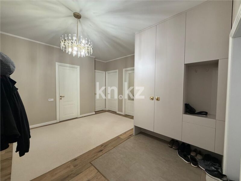 Продажа 4-комнатной квартиры, 119 м² - Продажа четырехкомнатных квартир в кирпичном доме в Караганде - страница 4 фото 12 из 14