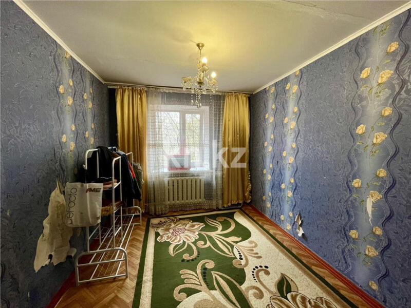Продажа 4-комнатной квартиры, 72 м² - Продажа четырехкомнатных квартир в кирпичном доме в Караганде - страница 9 фото 5 из 12