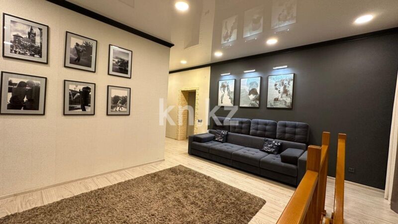 Продажа 5-комнатной квартиры, 160 м² - Продажа пятикомнатных и более квартир в кирпичном доме в Казахстане фото 2 из 18