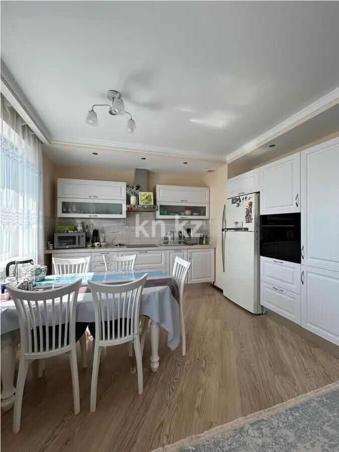 Продажа 4-комнатной квартиры, 93.8 м² - Продажа четырехкомнатных квартир в кирпичном доме в Казахстане - страница 10 фото 5 из 7