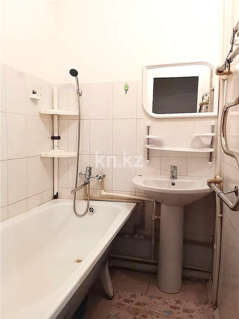 Продажа 4-комнатной квартиры, 60 м² - Продажа четырехкомнатных квартир в панельном доме в Казахстане - страница 3 фото 3 из 4