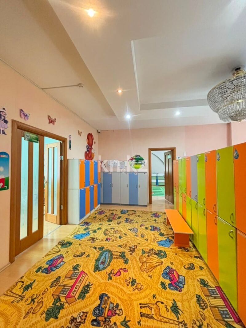 Продажа 8-комнатного дома, 534 м² - Недвижимость в Астане - страница 11 фото 4 из 40