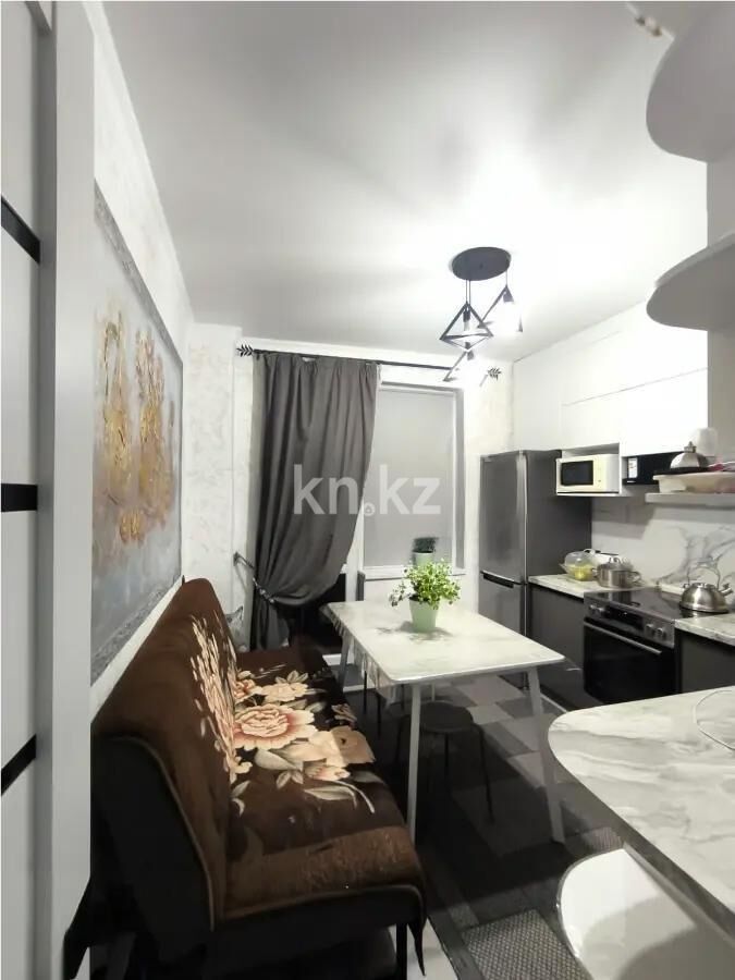 Продажа 1-комнатной квартиры, 42.3 м² - Продажа квартир от собственников в Астане - страница 2 фото 2 из 4