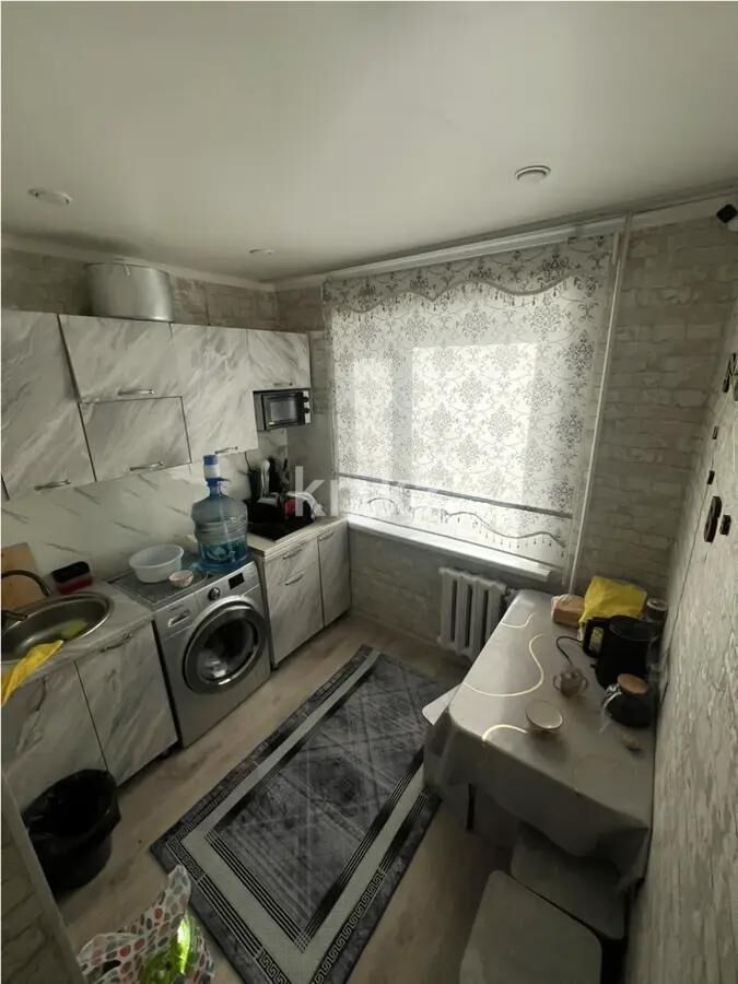Продажа 3-комнатной квартиры, 48 м² - Продажа трехкомнатных квартир в Майкудуке Караганды - страница 4 фото 2 из 6