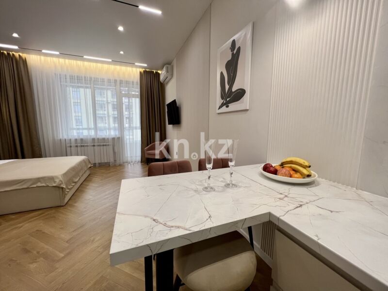 Аренда 1-комнатной квартиры посуточно, 40 м² - Аренда квартир посуточно в Алмалинском р-не Алматы - страница 2 фото 7 из 23