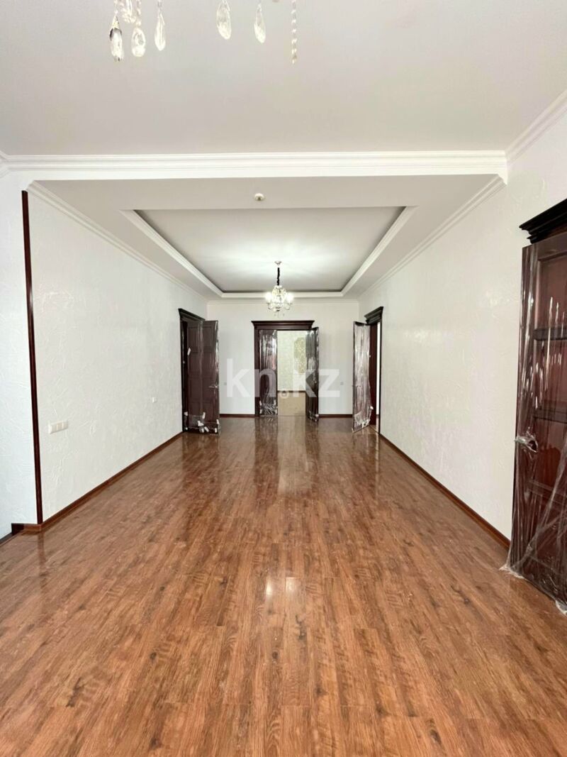 Продажа 9-комнатного дома, 500 м² - Продажа домов, коттеджей в Абайском р-не Шымкента фото 15 из 40