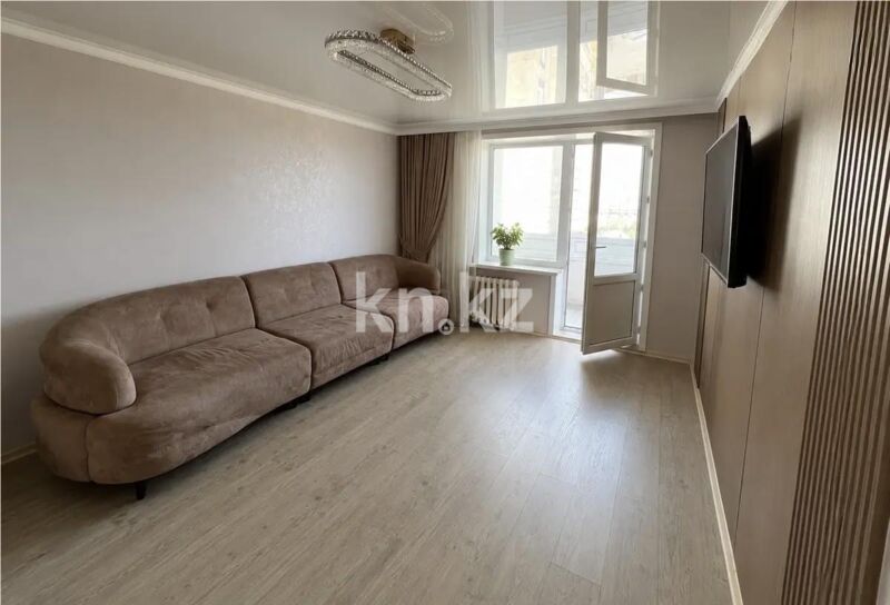 Продажа 3-комнатной квартиры, 60 м² - Продажа трехкомнатных квартир в Майкудуке Караганды - страница 3 фото 1 из 5