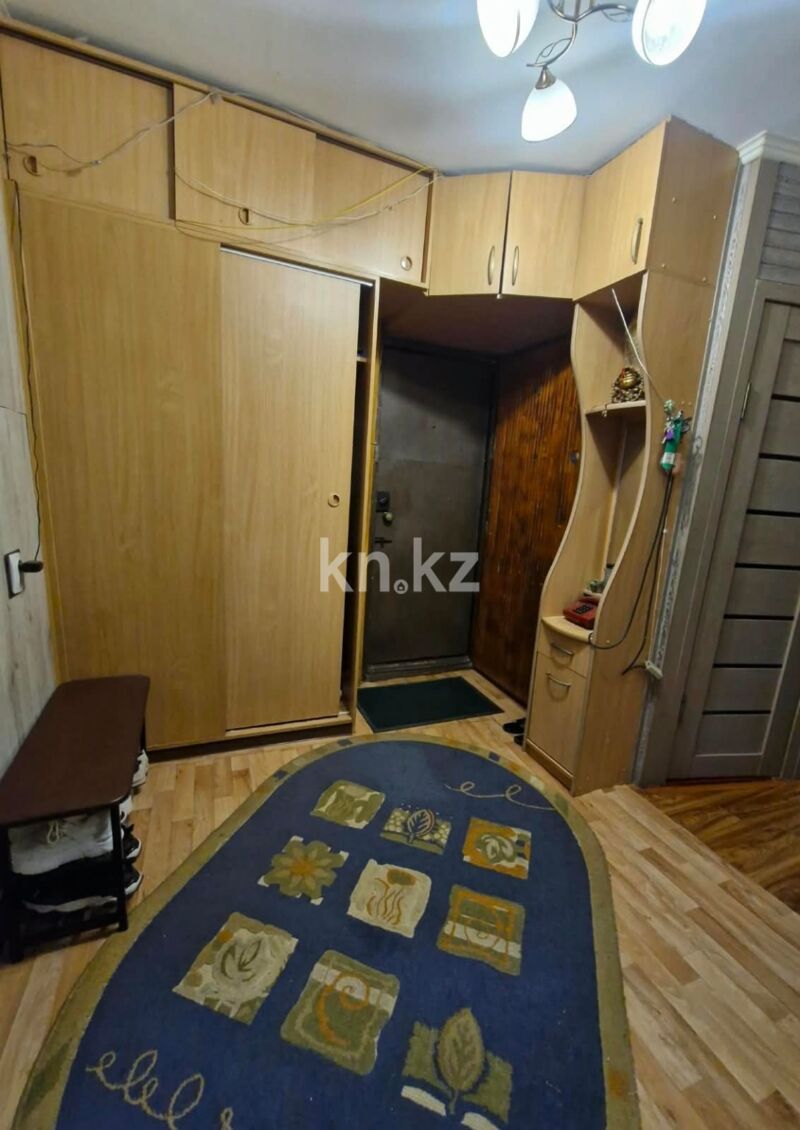 Продажа 3-комнатной квартиры, 71.3 м² - Продажа квартир в районе Нового рынка Караганды фото 9 из 17