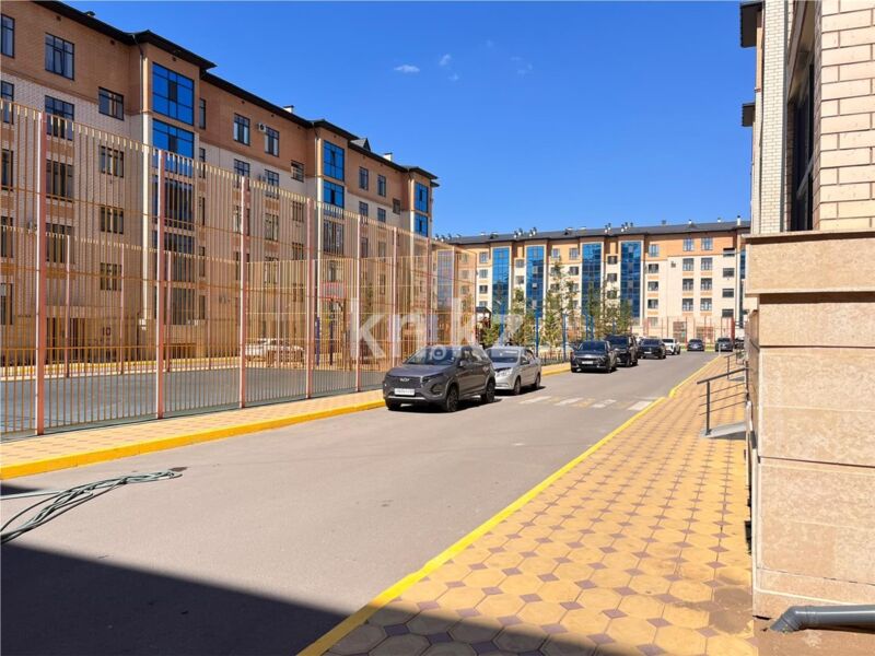 Продажа 2-комнатной квартиры, 68 м² - Продажа двухкомнатных квартир на Юго-Востоке Караганды - страница 14 фото 15 из 17