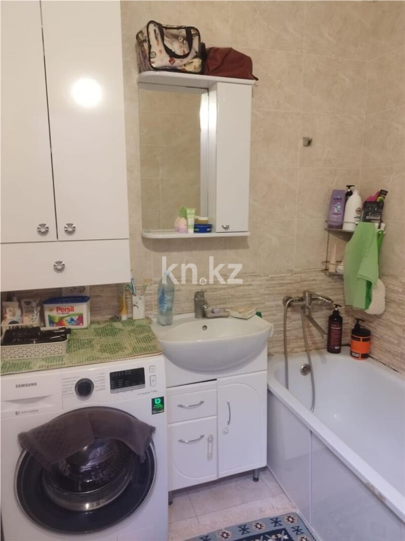 Продажа 3-комнатной квартиры, 70 м² - Продажа трехкомнатных квартир в кирпичном доме в Караганде - страница 18 фото 12 из 12