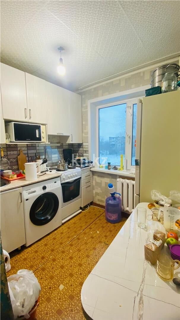 Продажа 3-комнатной квартиры, 48 м² - Продажа трехкомнатных квартир в Майкудуке Караганды - страница 9 фото 2 из 5