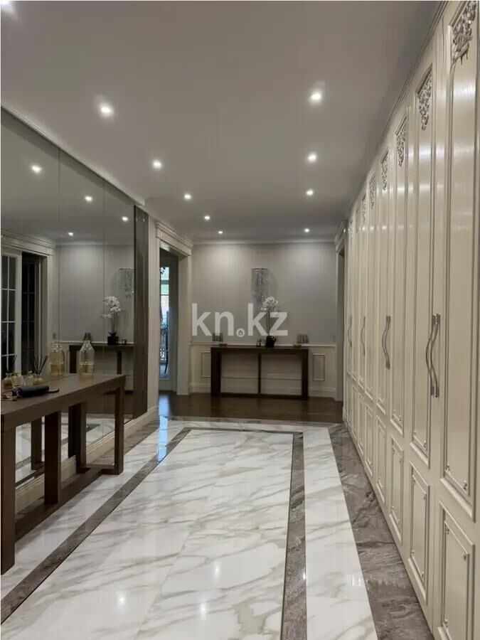 Продажа 5-комнатной квартиры, 250 м² - Продажа пятикомнатных и более квартир от собственников в Казахстане фото 1 из 1