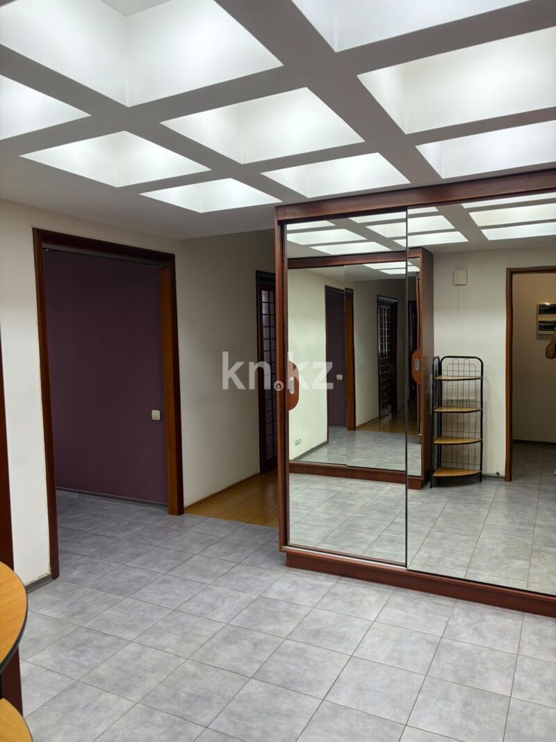 Аренда 3-комнатной квартиры, 81 м² - Аренда офисных и торговых помещений в Темиртау фото 6 из 13