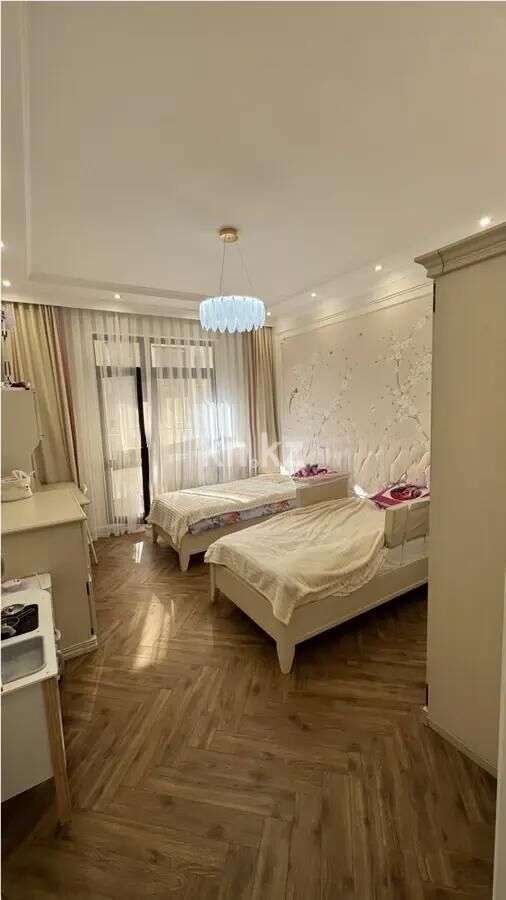 Продажа 4-комнатной квартиры, 140 м² - Продажа квартир от собственников в Астане - страница 9 фото 3 из 8