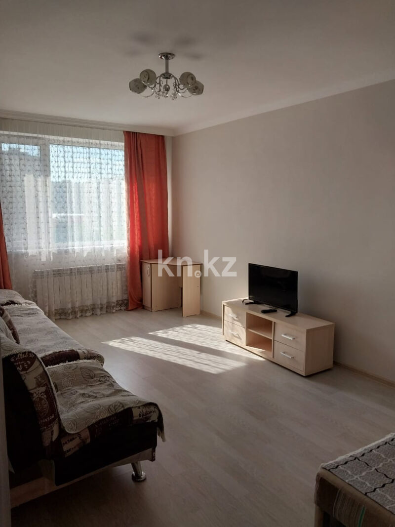 Аренда 2-комнатной квартиры, 43 м² - Аренда двухкомнатных квартир помесячно в Казахстане - страница 2 фото 1 из 4