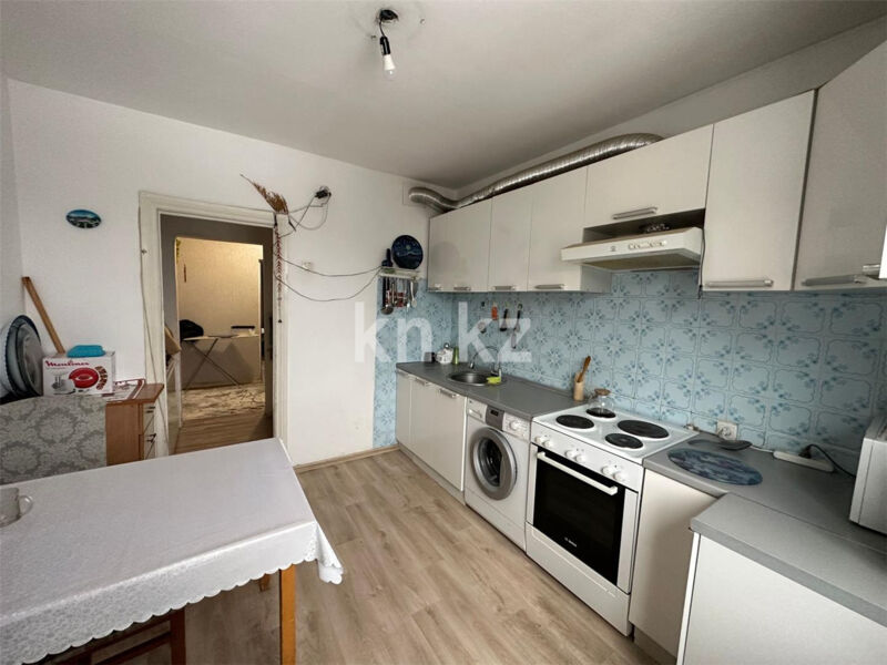 Продажа 4-комнатной квартиры, 79 м² - Продажа четырехкомнатных квартир в панельном доме в Караганде - страница 7 фото 10 из 16