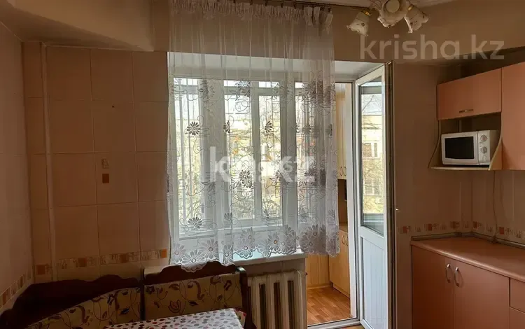 Аренда 1-комнатной квартиры, 36.4 м² - Аренда квартир помесячно в Алматы фото 1 из 11