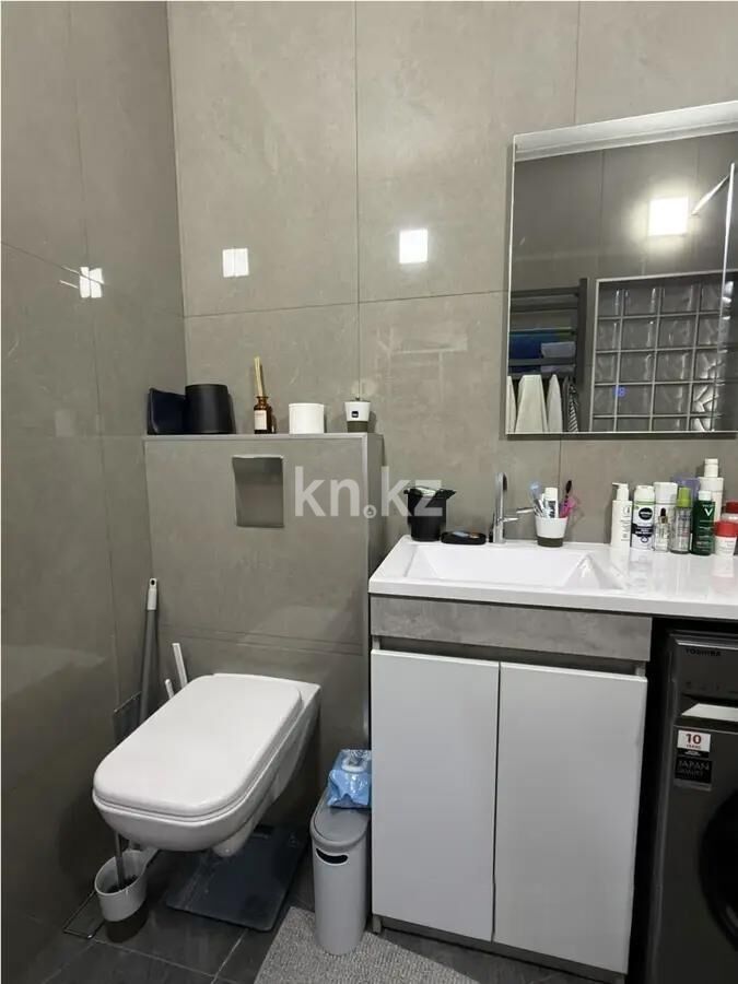 Продажа 2-комнатной квартиры, 77 м² - Продажа двухкомнатных квартир в Медеуском р-не Алматы - страница 8 фото 2 из 2