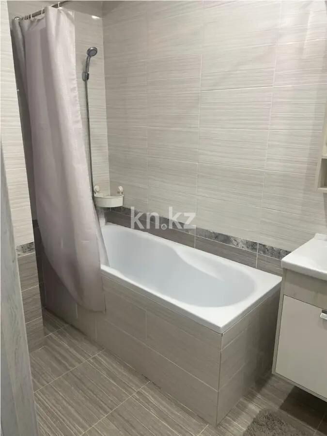 Продажа 1-комнатной квартиры, 41 м² - Продажа однокомнатных квартир в р-не Сарайшык Астаны - страница 13 фото 2 из 2