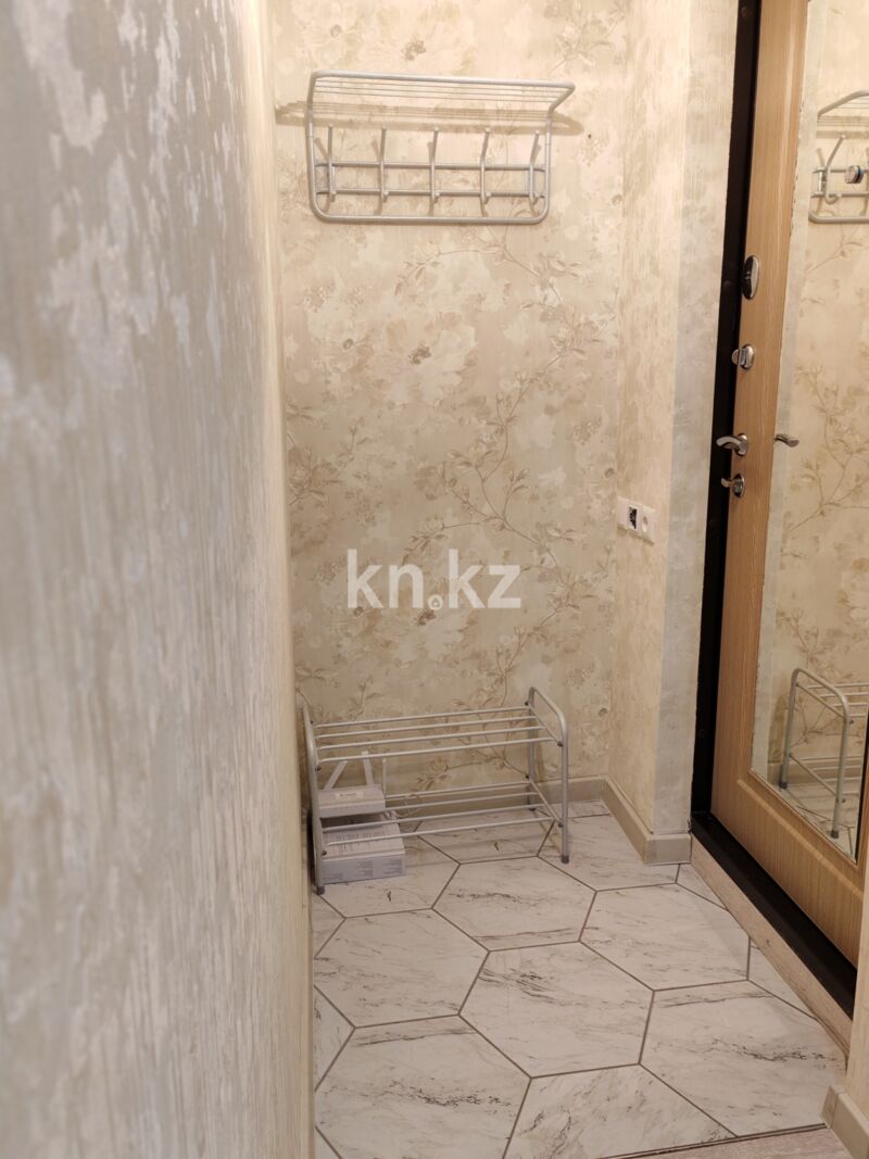 Продажа 1-комнатной квартиры, 32 м² - Продажа однокомнатных квартир в панельном доме в Караганде - страница 3 фото 12 из 15