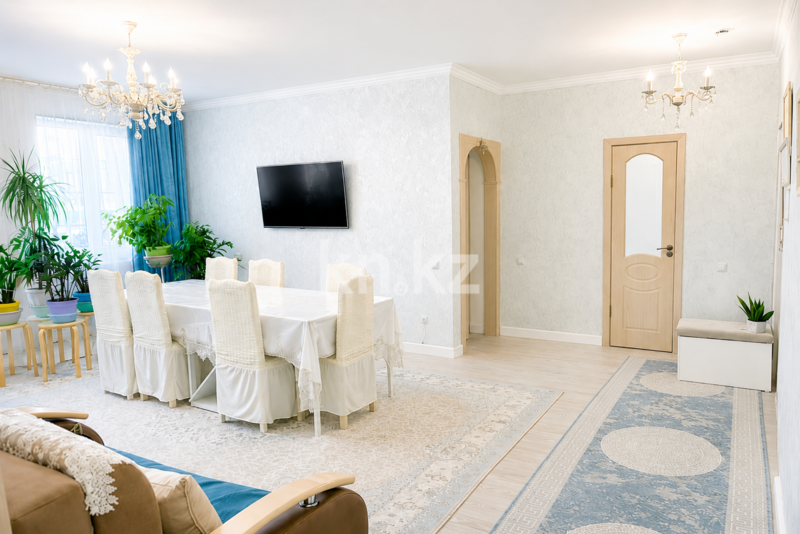 Продажа 4-комнатной квартиры, 102.5 м² - Продажа четырехкомнатных квартир в Казахстане - страница 2 фото 2 из 13