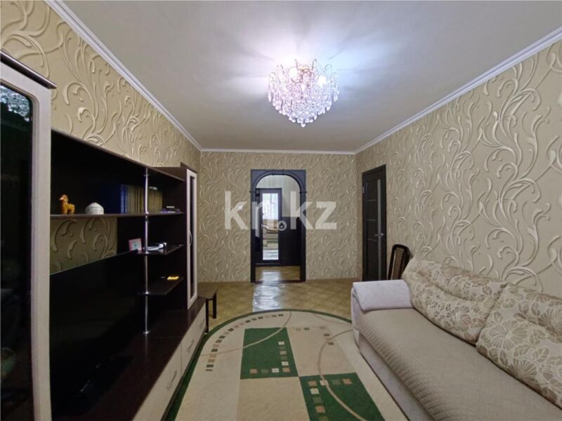 Продажа 2-комнатной квартиры, 57 м² - Продажа двухкомнатных квартир в панельном доме в Караганде - страница 20 фото 2 из 13
