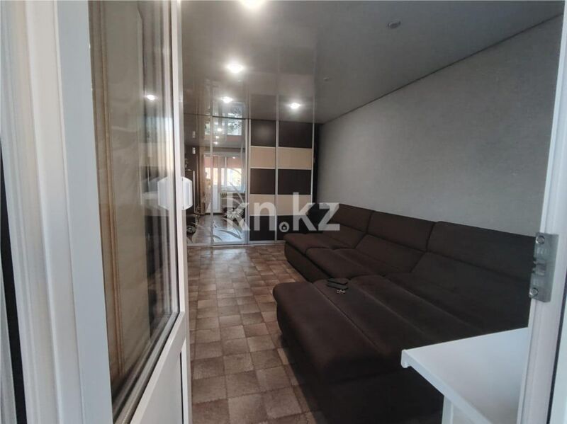 Продажа 1-комнатной квартиры, 32 м² - Продажа однокомнатных квартир в Темиртау - страница 6 фото 2 из 20