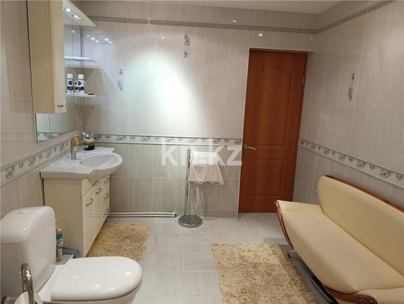 Продажа 3-комнатной квартиры, 121 м² - Продажа трехкомнатных квартир на Юго-Востоке Караганды - страница 17 фото 9 из 13
