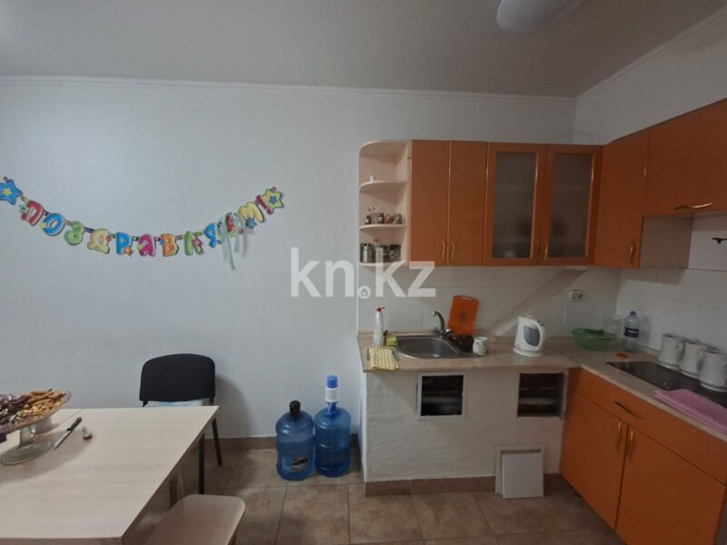 Продажа помещения, 103.1 м² - Продажа офисных и торговых помещений в Караганде фото 11 из 19