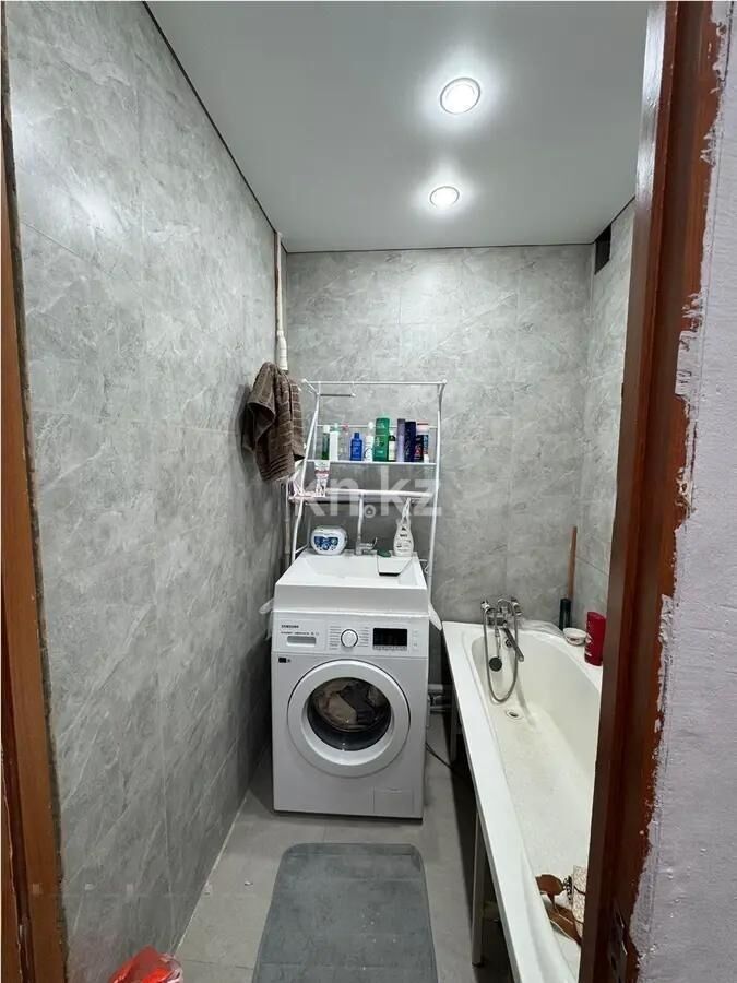 Продажа 1-комнатной квартиры, 35 м² - Продажа квартир в панельном доме в Караганде - страница 2 фото 3 из 5