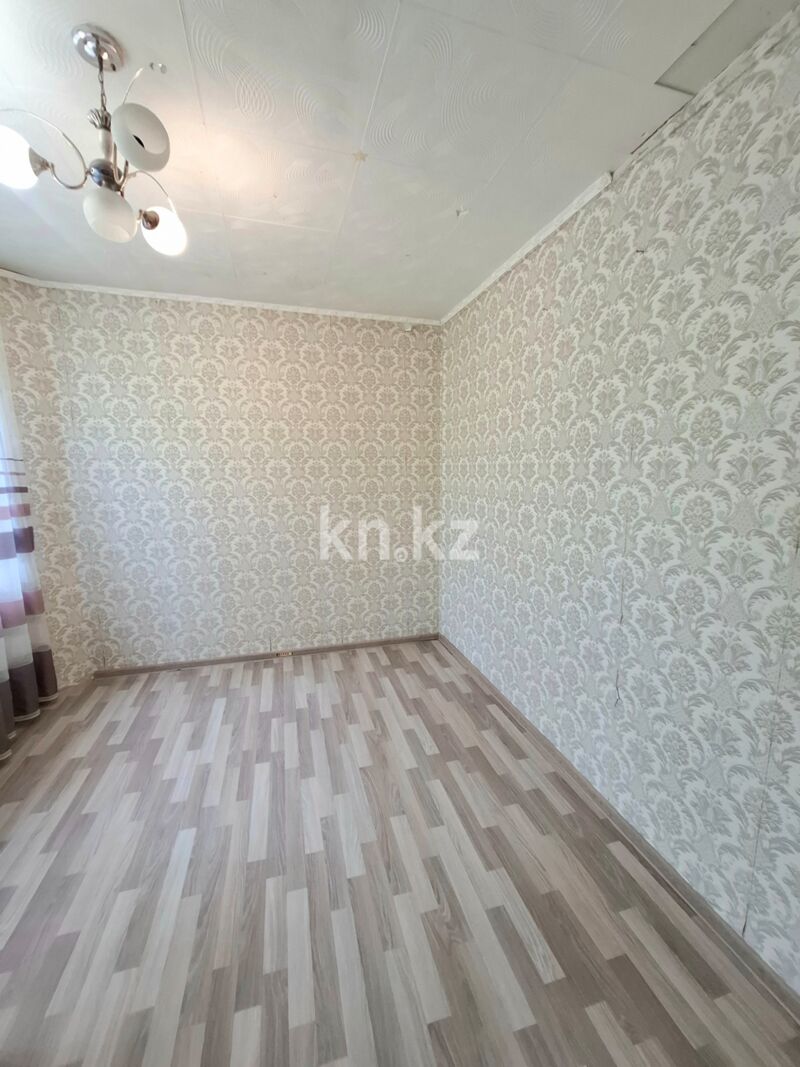 Продажа 3-комнатной квартиры, 48 м² - Продажа трехкомнатных квартир в Майкудуке Караганды - страница 6 фото 23 из 30