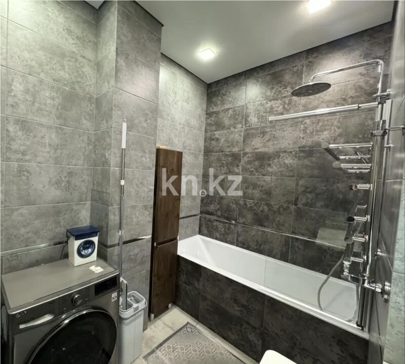 Продажа 3-комнатной квартиры, 90 м² - Продажа квартир в монолитно-каркасном доме в Караганде - страница 9 фото 7 из 9