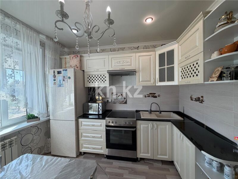 Продажа 4-комнатной квартиры, 78 м² - Продажа четырехкомнатных квартир в панельном доме в Караганде - страница 3 фото 9 из 14