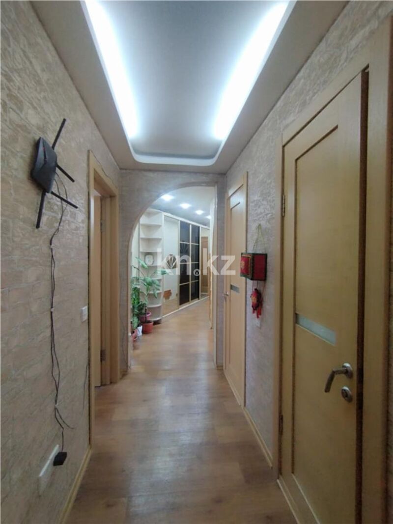 Продажа 4-комнатной квартиры, 90 м² - Продажа четырехкомнатных квартир в панельном доме в Казахстане - страница 18 фото 14 из 19