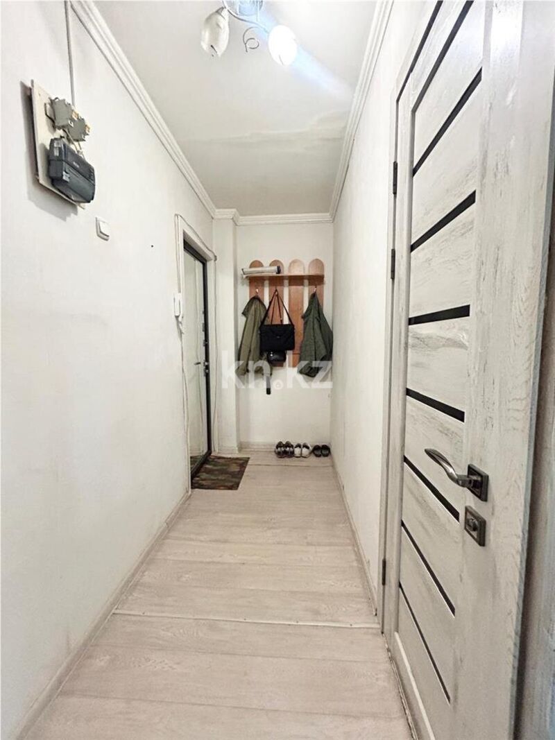 Продажа 1-комнатной квартиры, 33 м² - Продажа офисных и торговых помещений в Павлодаре фото 10 из 12