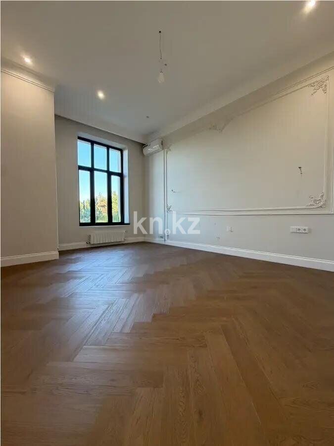 Продажа 5-комнатной квартиры, 212 м² - Продажа квартир в монолитно-каркасном доме в Алматы - страница 41 фото 2 из 5