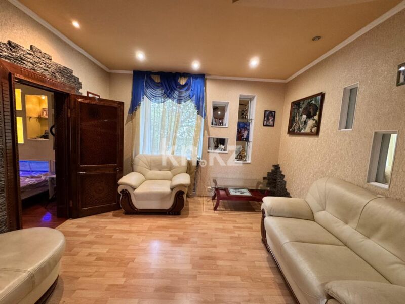 Продажа 5-комнатного дома, 373 м² - Продажа домов, коттеджей в Караганде - страница 4 фото 7 из 38