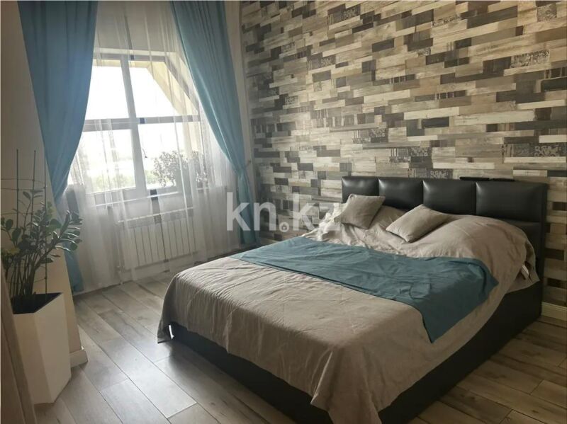 Продажа 3-комнатной квартиры, 110 м² - Продажа квартир от собственников в Алматы фото 2 из 7