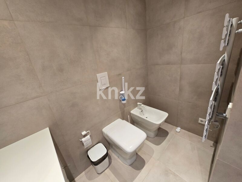 Продажа 6-комнатной квартиры, 269 м² - Продажа пятикомнатных и более квартир в Алматы - страница 4 фото 36 из 39