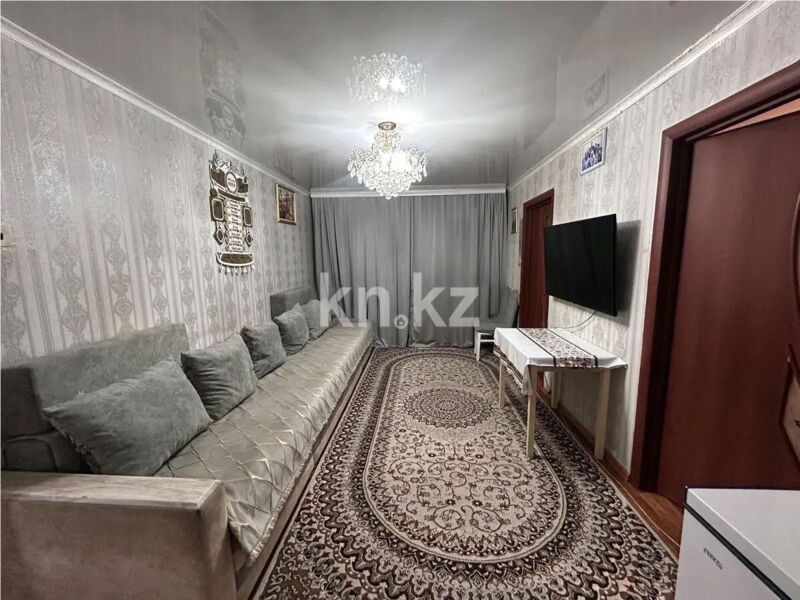 Продажа 4-комнатной квартиры, 60 м² - Продажа четырехкомнатных квартир в панельном доме в Казахстане фото 1 из 8