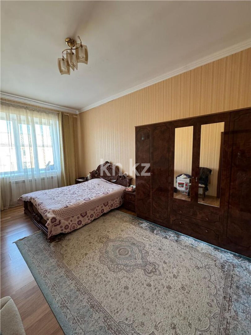 Продажа 4-комнатной квартиры, 121 м² - Продажа четырехкомнатных квартир в кирпичном доме в Караганде - страница 6 фото 5 из 15