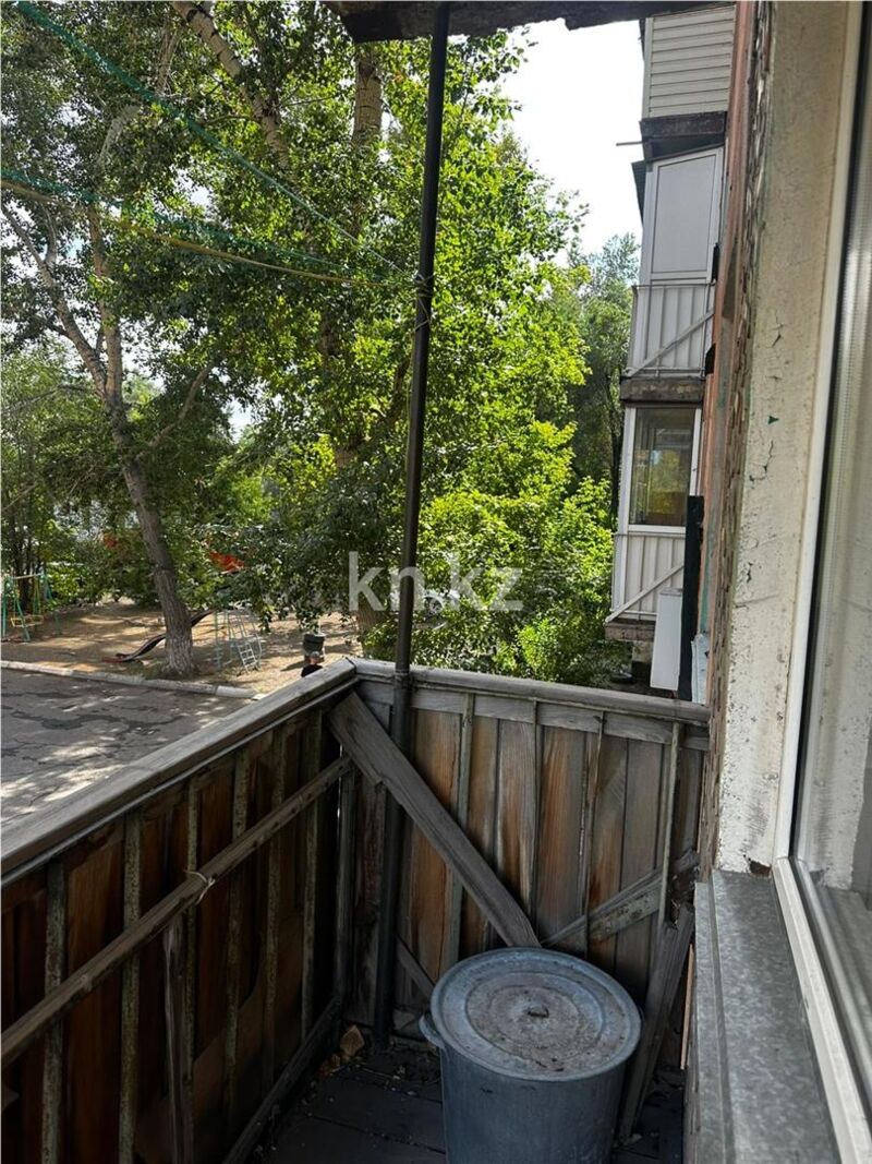 Продажа 1-комнатной квартиры, 31 м² - Продажа однокомнатных квартир в панельном доме в Караганде - страница 3 фото 7 из 9