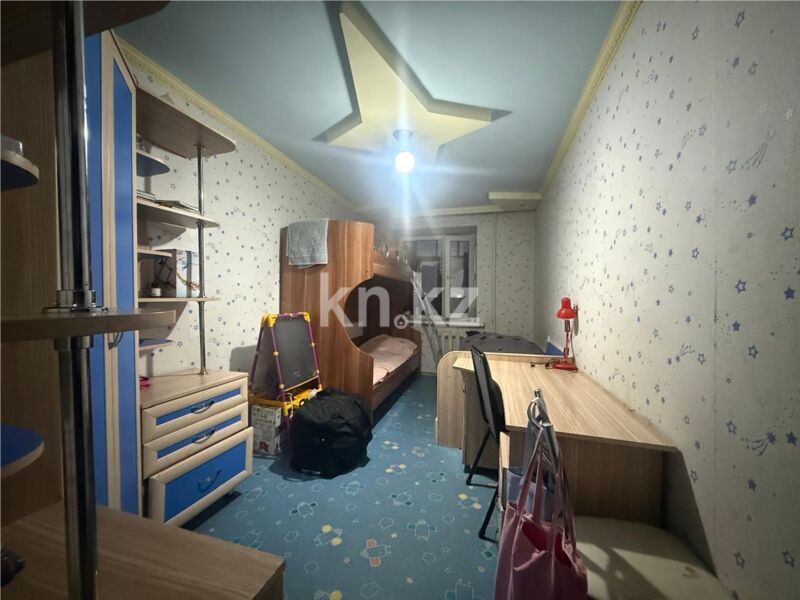Продажа 3-комнатной квартиры, 65 м² - Продажа квартир в районе Нового рынка Караганды фото 5 из 14